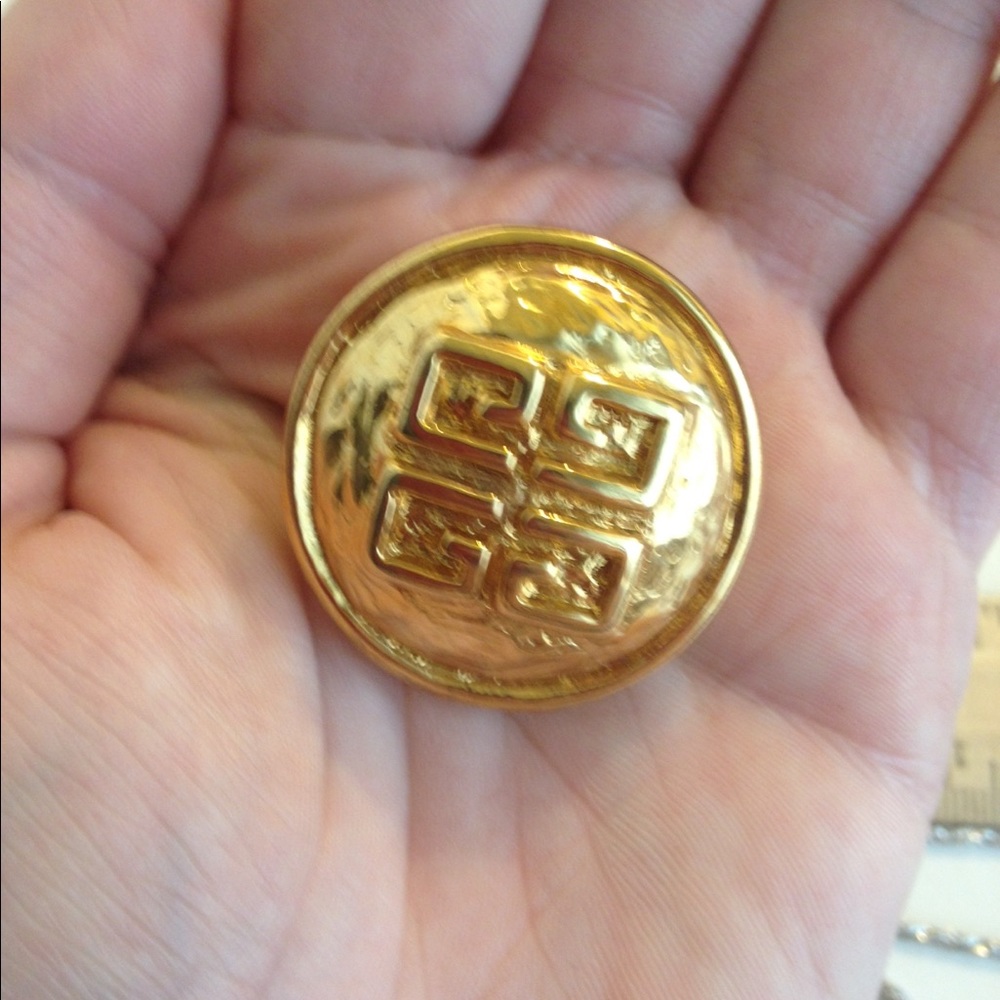SOLD!!!!!!!!!!!!Vintage givenchy earrings - Picture 2 of 8